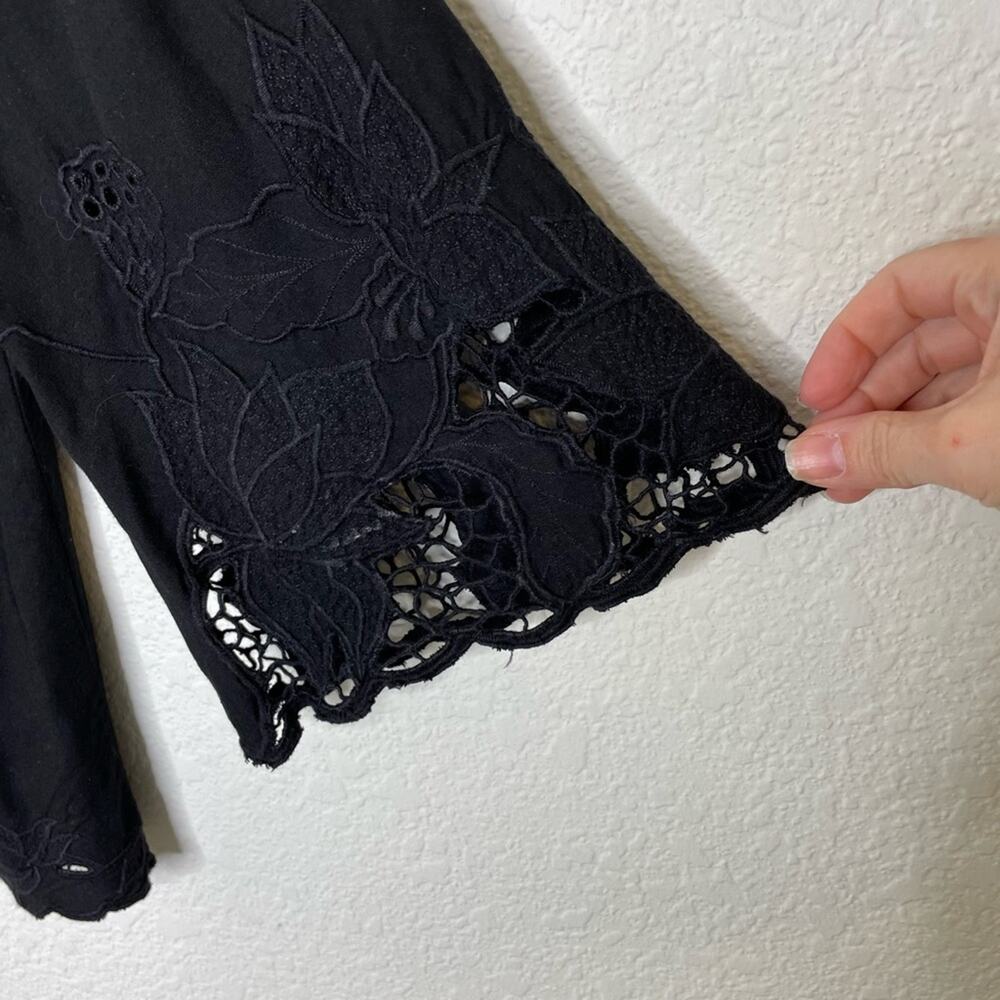 Soft Surroundings Half Moon Bay Top Item #22592 Black
Dainty Cardigan sz xsmall - Picture 3 of 7